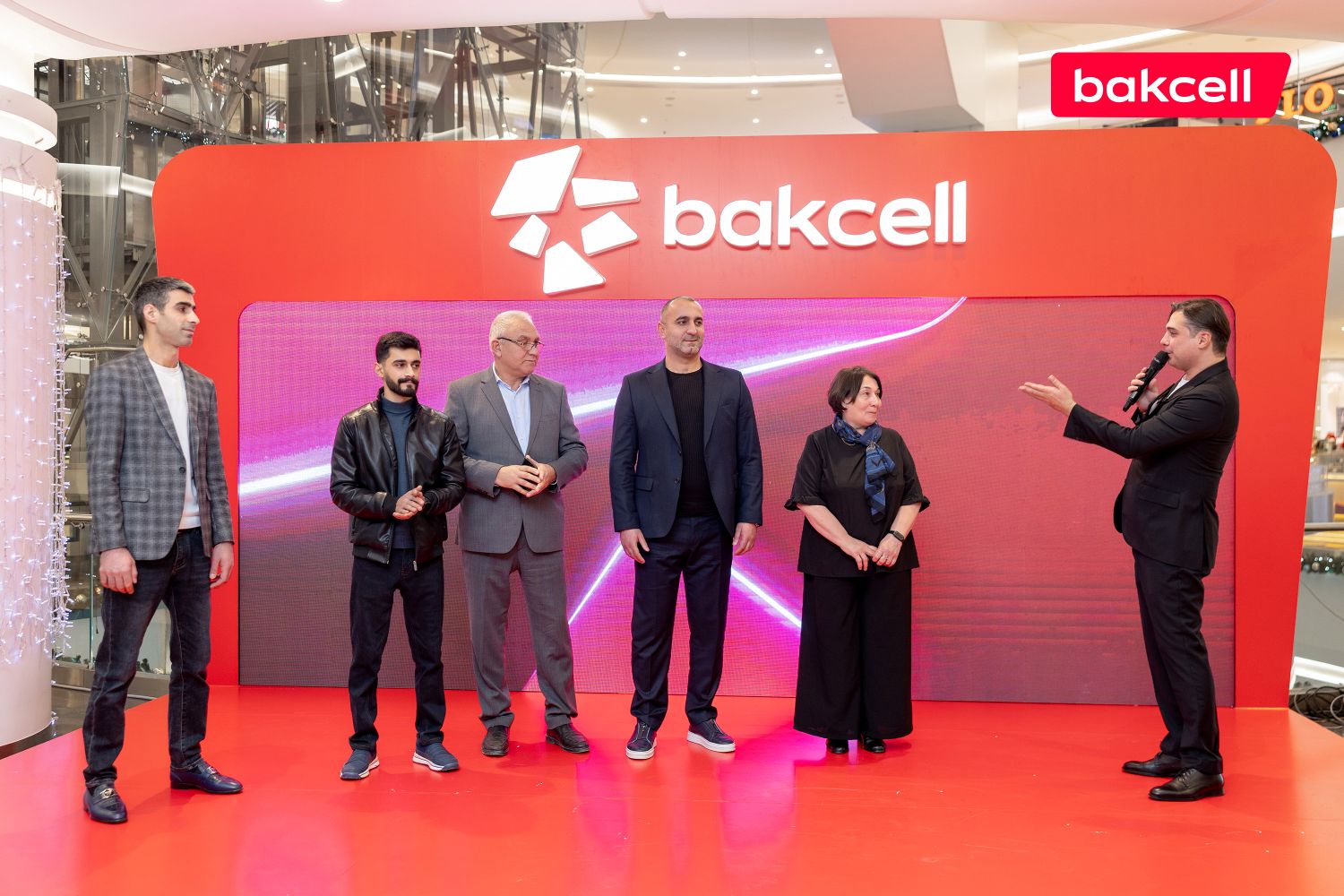 Bakcell lotereyasında meqa uduşun qalibi bəlli oldu! (FOTO)