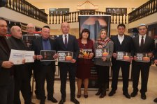 Qırmızı Qəsəbədə holokost qurbanlarının xatirəsi yad edilib (FOTO)