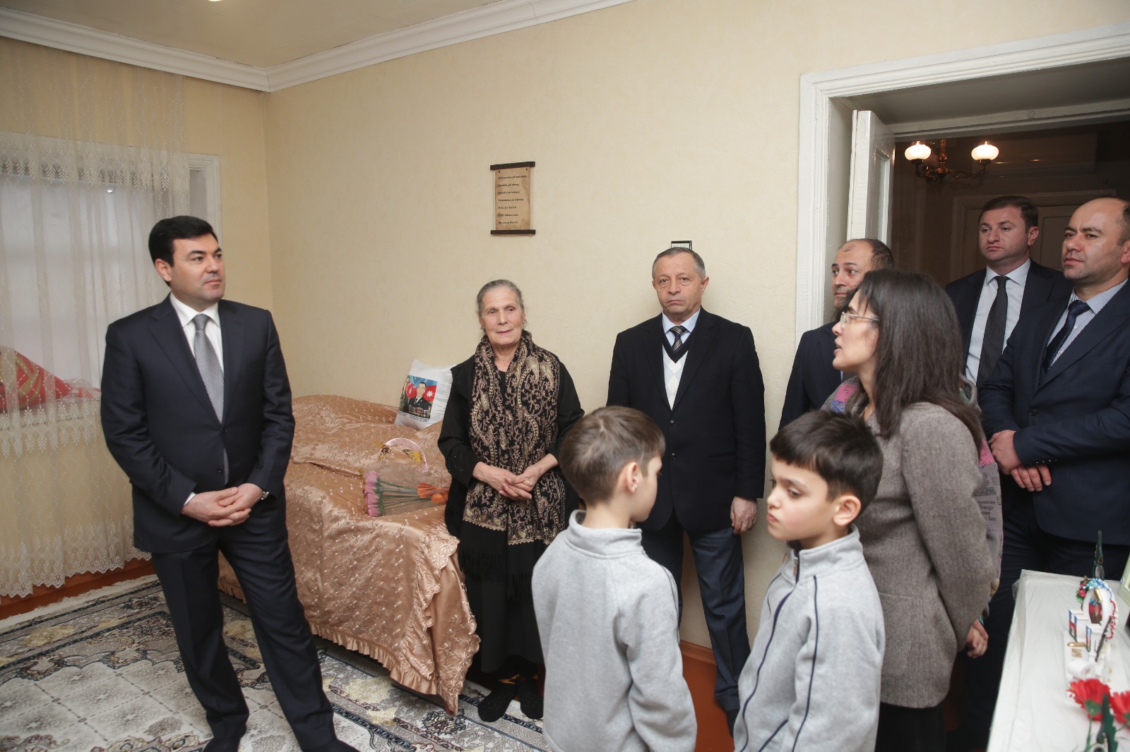 Xaçmazın icra başçısı 20 yaşı tamam olan şəhid övladını təbrik edib (FOTO)