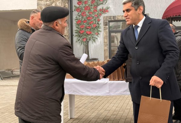 Məmmədbəyli kəndinə qayıdan ailələrə evlərinin açarları təqdim edildi (FOTO) (YENİLƏNİB)