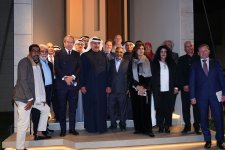 Azərbaycan xalçaları Bəhreyndə müasir incəsənət muzeyinin daimi kolleksiyasına daxil edildi (FOTO)