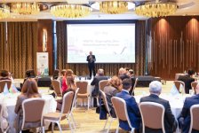 WUF13-ə hazırlıq çərçivəsində dövlət qurumları üçün dayanıqlılıq üzrə sessiya keçirildi (FOTO)