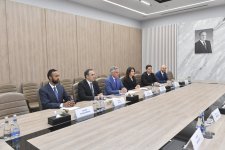 Mastercard şirkətinin strateji inkişaf üzrə vitse-sədri və prezidenti Con Hantsman Azərbaycan Mərkəzi Bankının sədri ilə görüşüb (FOTO)