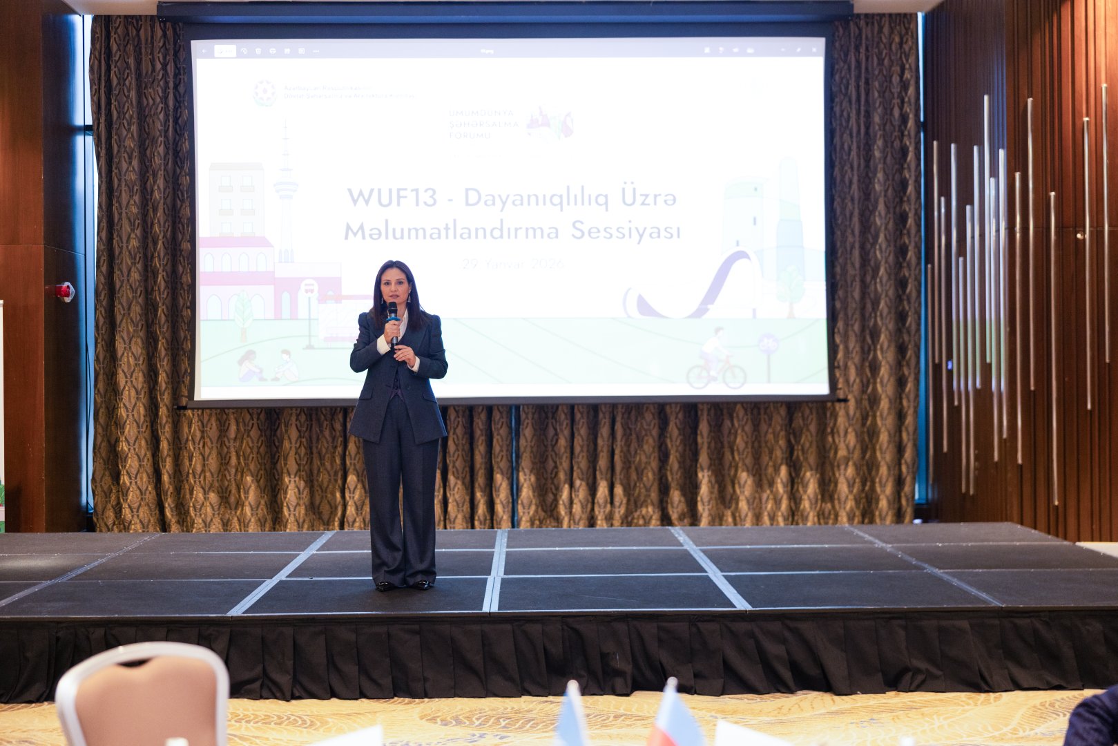 WUF13-ə hazırlıq çərçivəsində dövlət qurumları üçün dayanıqlılıq üzrə sessiya keçirildi (FOTO)