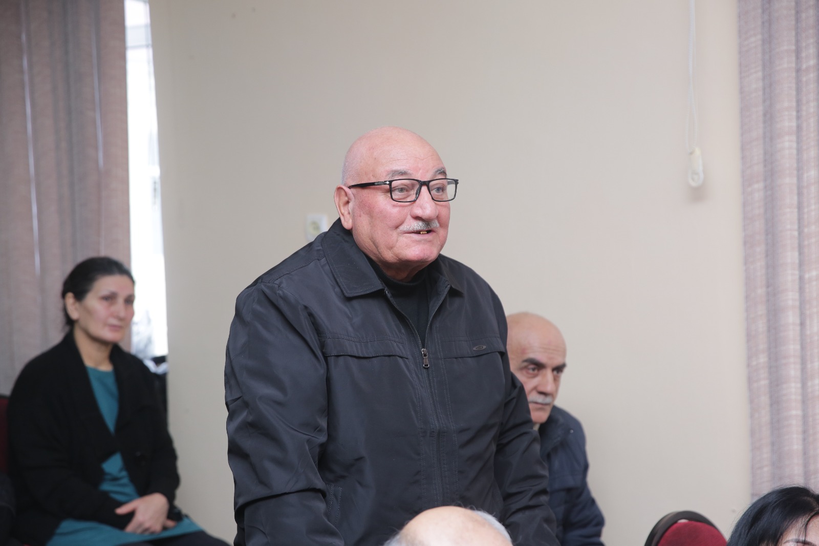 Xaçmaz şəhərində sakinlərin müraciət və təklifləri dinlənilib (FOTO)