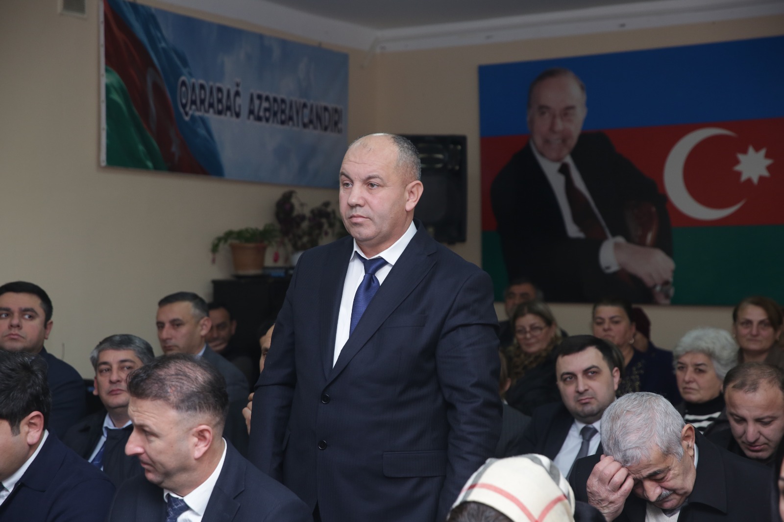 Xaçmaz şəhərində sakinlərin müraciət və təklifləri dinlənilib (FOTO)