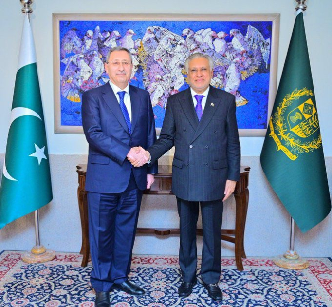 Prezidentin xüsusi tapşırıqlar üzrə nümayəndəsi Xələf Xələfov Pakistana səfər etdi (FOTO)