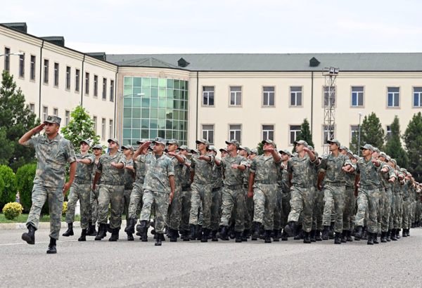 Bu şəxslər əsgərliyə gedəndə 3 500 manat pul alacaq