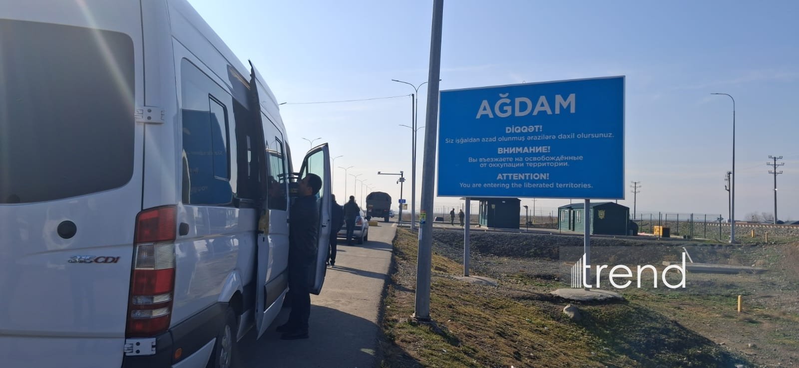 Növbəti köç karvanları Xankəndi, Xocalı və Ağdərəyə çatdı: mənzillərin açarları təqdim olundu (FOTO) (YENİLƏNİB)