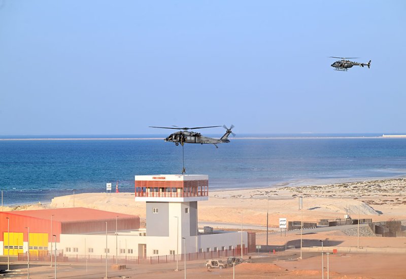 Azərbaycan-BƏƏ hərbçilərinin “Sülh Qalxanı – 2026” birgə təliminin hazırlıq məşqləri keçirilir (VİDEO)