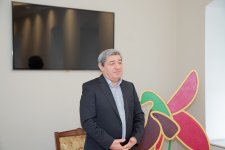 “Yüksəliş” müsabiqəsinin qalibləri üçün “Ədibin Evində Yüksəliş” silsilə görüşlərinin ilk sessiyası keçirilib (FOTO)