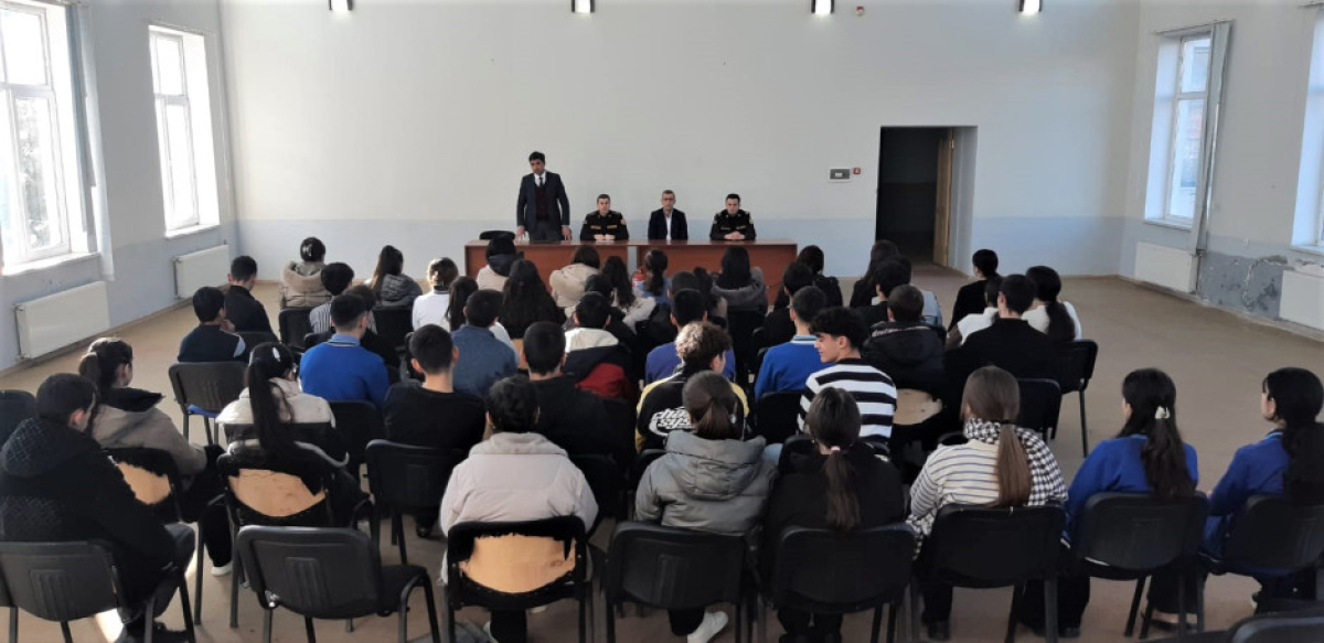 Fövqəladə Hallar Nazirliyi tərəfindən silsilə maarifləndirmə tədbirləri keçirildi (FOTO)