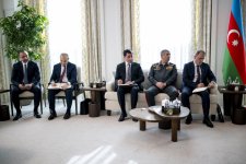 Prezident İlham Əliyevin Əbu-Dabidə Birləşmiş Ərəb Əmirliklərinin Prezidenti ilə görüşü olub (FOTO/VİDEO)