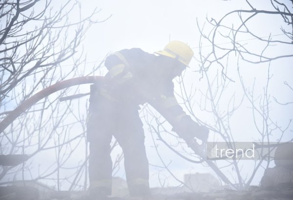 Xocalı prospektində şadlıq evi yanıb