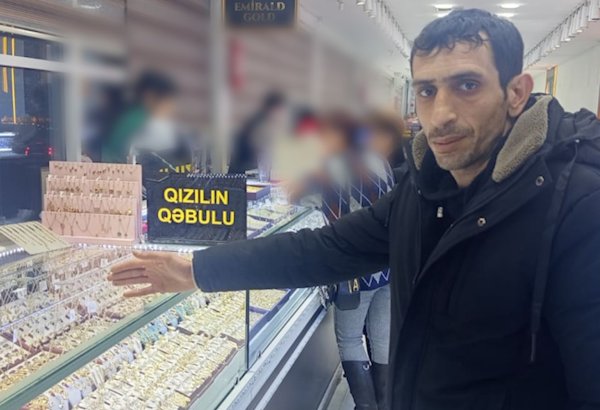 Bakıda pəncərədən girərək 2300 manatlıq qızıl oğurlayan şəxs tutuldu (VİDEO)