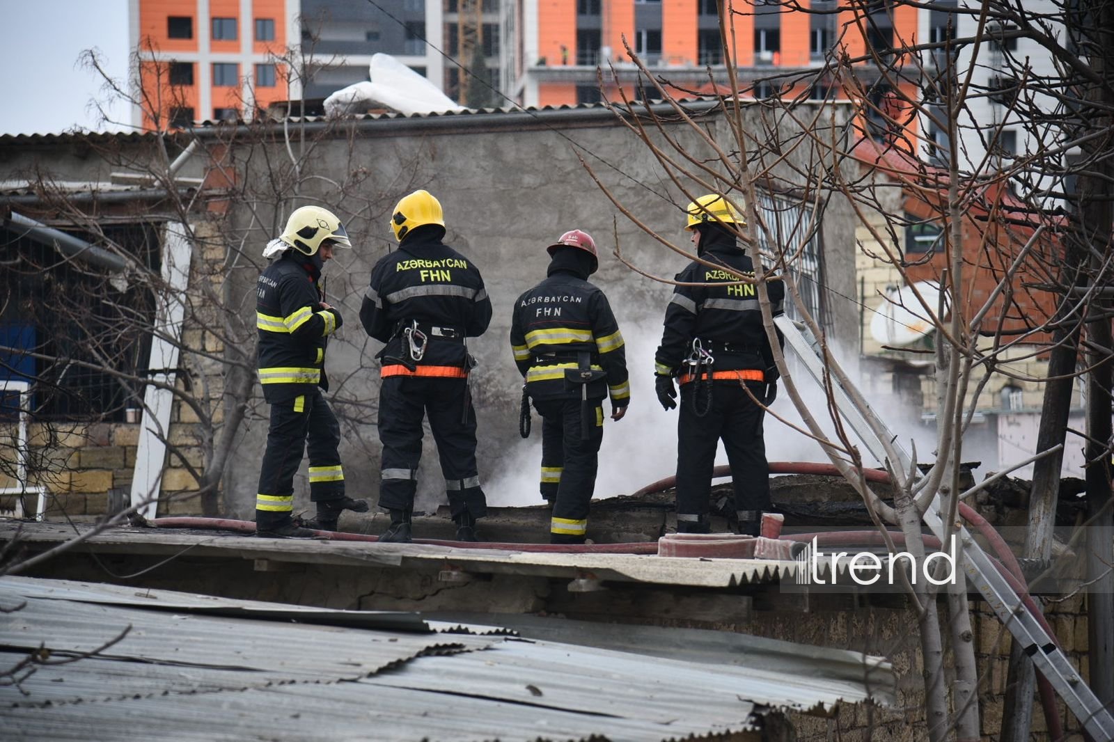 Yasamaldakı yanğın söndürüldü (YENİLƏNİB) (FOTO)