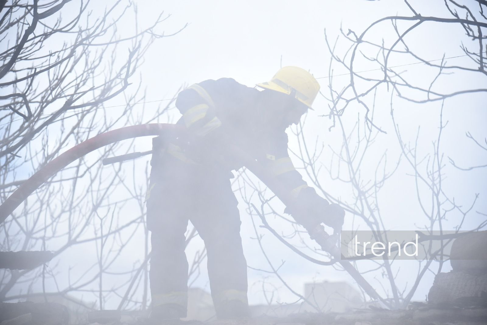 Yasamaldakı yanğın söndürüldü (YENİLƏNİB) (FOTO)