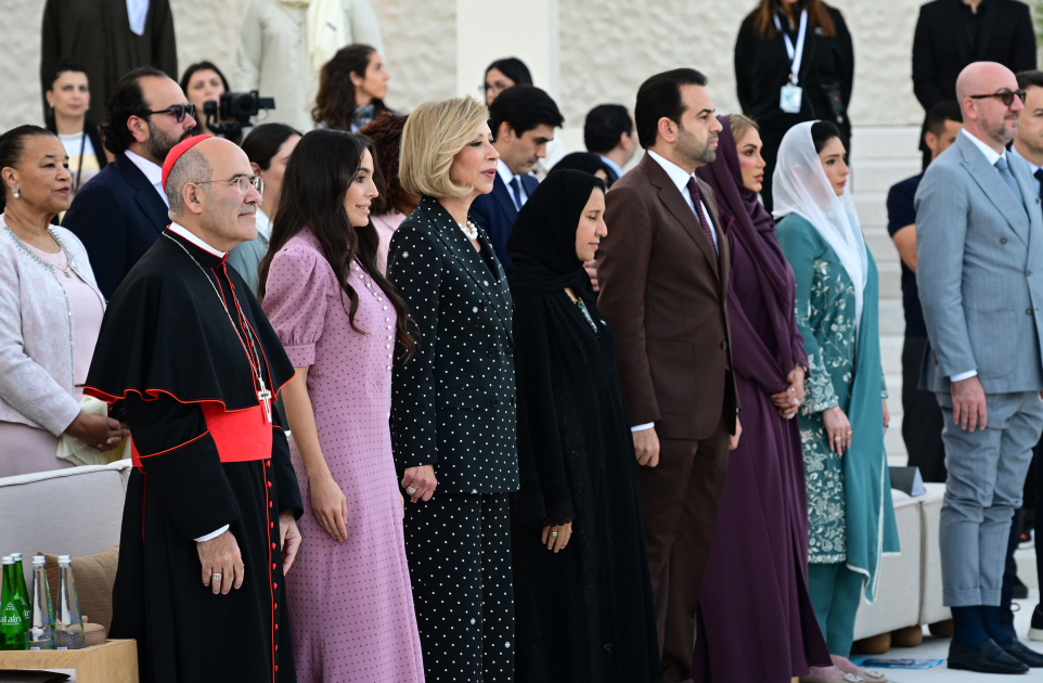 Heydər Əliyev Fondunun vitse-prezidenti Leyla Əliyeva Əbu-Dabidə "İnsan Qardaşlığı Məclisi" tədbirində iştirak edib (FOTO)