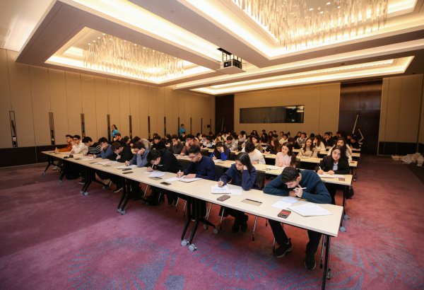 Gənclər Fondu ilk dəfə ölkənin ən böyük fərdi intellektual yarışını təşkil edib (FOTO)