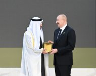 Prezident İlham Əliyevə Əbu-Dabidə “Zayed İnsan Qardaşlığı Mükafatı” təqdim olunub (FOTO)