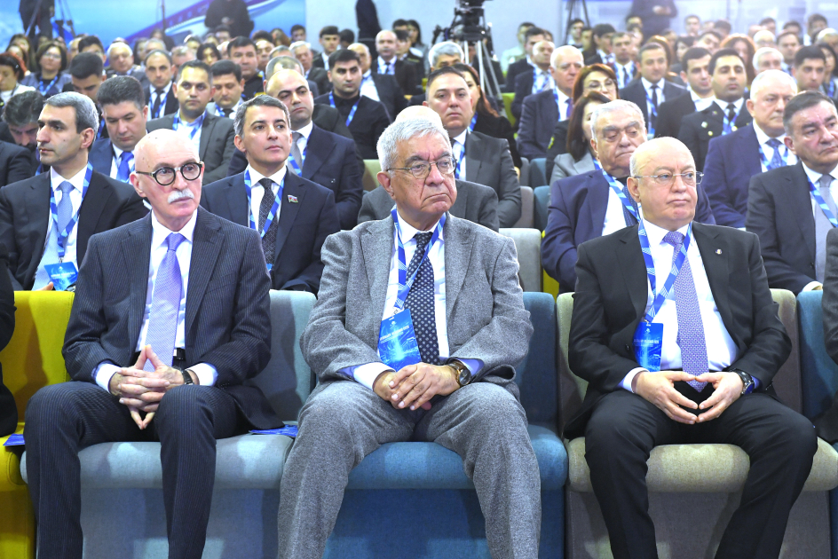Milli Aviasiya Akademiyasında ənənəvi “Fevral məruzələri” beynəlxalq elmi-praktik gənclər konfransının açılışı olub (FOTO)
