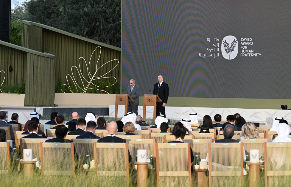 Prezident İlham Əliyev “Zayed İnsan Qardaşlığı Mükafatı”nın təqdimolunma mərasimində iştirak edib (FOTO)