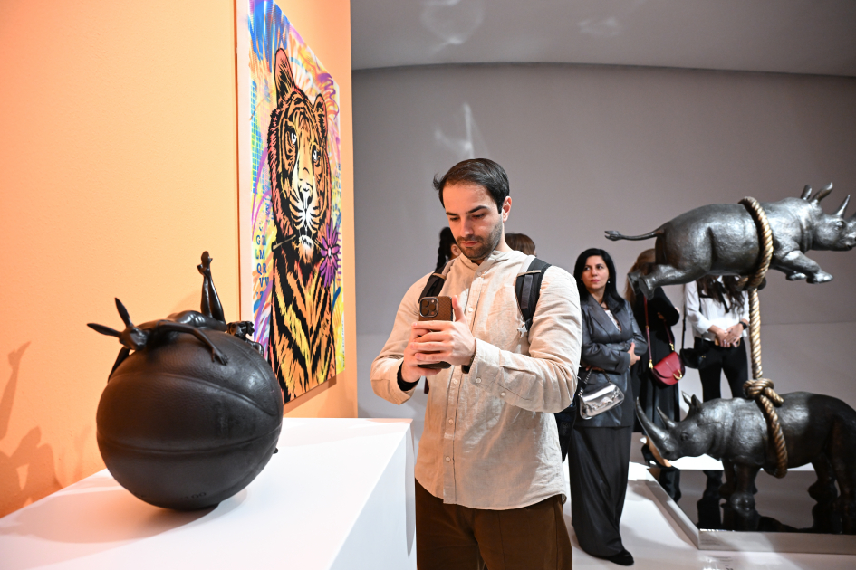 Heydər Əliyev Mərkəzində “Vəhşi təbiətin super qəhrəmanları” sərgisi açılıb (FOTO/VİDEO)