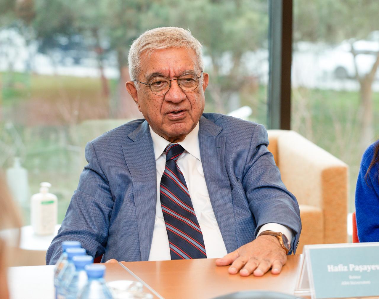 Dövlət Komitəsi ilə ADA Universiteti arasında Anlaşma Memorandumu imzalandı (FOTO)