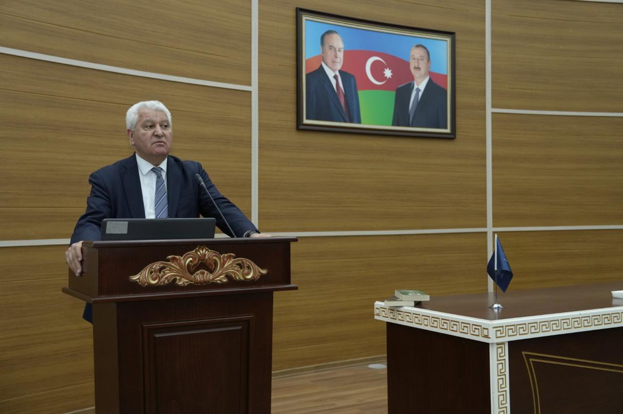 UNEC-in “Elmin populyarlaşdırılması” və “Elm gözəldir: məktəbdən elmə” təşəbbüsü ilə Naxçıvanda silsilə görüşlər keçirilib (FOTO)