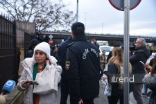 Güllələnmə hadisəsi baş verən liseyin qarşısındakı son vəziyyət (FOTO)