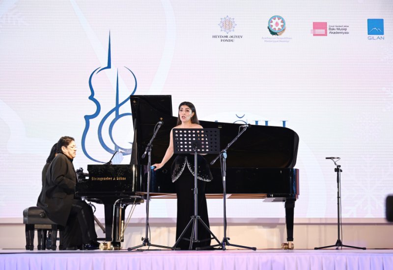 “Qış nağılı” festivalında “Bakı-Neapol: musiqi körpüsü” kamera axşamı keçirilib (FOTO)