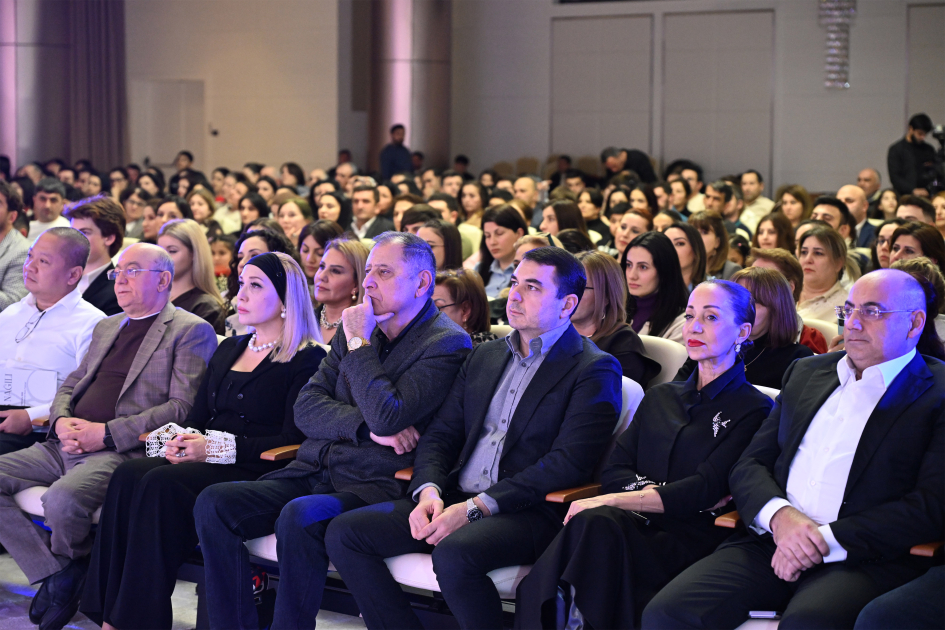 “Qış nağılı” festivalında “Bakı-Neapol: musiqi körpüsü” kamera axşamı keçirilib (FOTO)