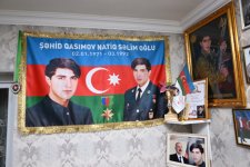 Heydər Əliyev Fondunun vitse-prezidenti Leyla Əliyeva və Alena Əliyeva Gəncə Memorial Kompleksini və Milli Qəhrəman Natiq Qasımovun ailəsini ziyarət ediblər (FOTO)