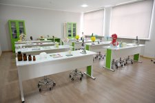 Heydər Əliyev Fondunun vitse-prezidenti Leyla Əliyeva və Alena Əliyeva Gəncədə STEAM mərkəzində və 37 nömrəli tam orta məktəbdə olublar (FOTO)