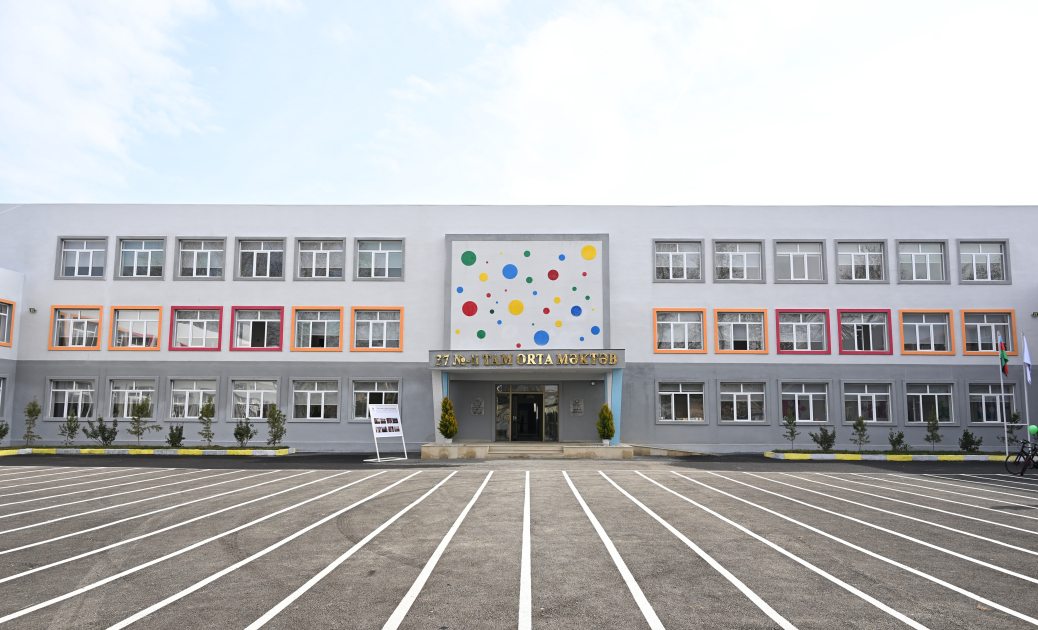 Heydər Əliyev Fondunun vitse-prezidenti Leyla Əliyeva və Alena Əliyeva Gəncədə STEAM mərkəzində və 37 nömrəli tam orta məktəbdə olublar (FOTO)