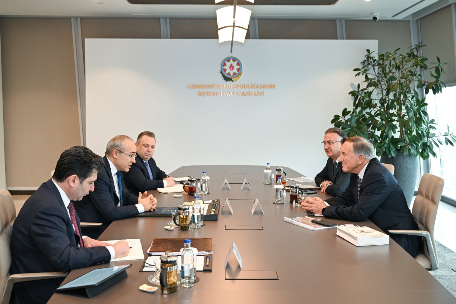 Azərbaycan Türkiyə şirkəti ilə biznes imkanlarını müzakirə etdi (FOTO) (YENİLƏNİB)