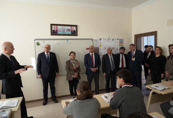 Elm məktəbdən başlayır: UNEC-in təşəbbüsü genişlənir