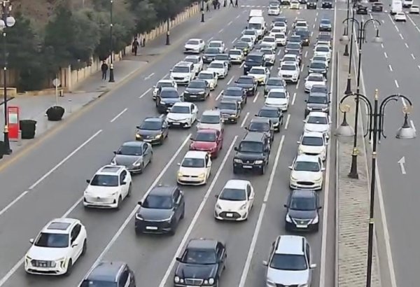 DİQQƏT: Bu yollarda tıxac var - SİYAHI (FOTO)