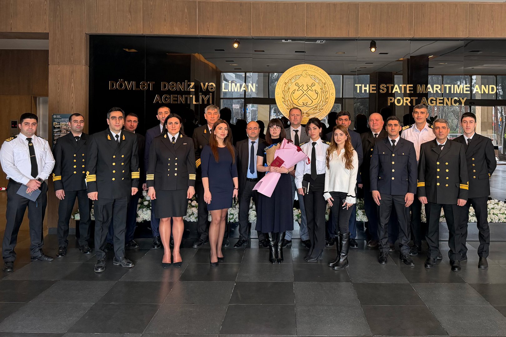 Dövlət Dəniz və Liman Agentliyində Azərbaycanın mexanik sertifikatı əldə edən ilk qadın dənizçisi ilə görüş olub (FOTO)