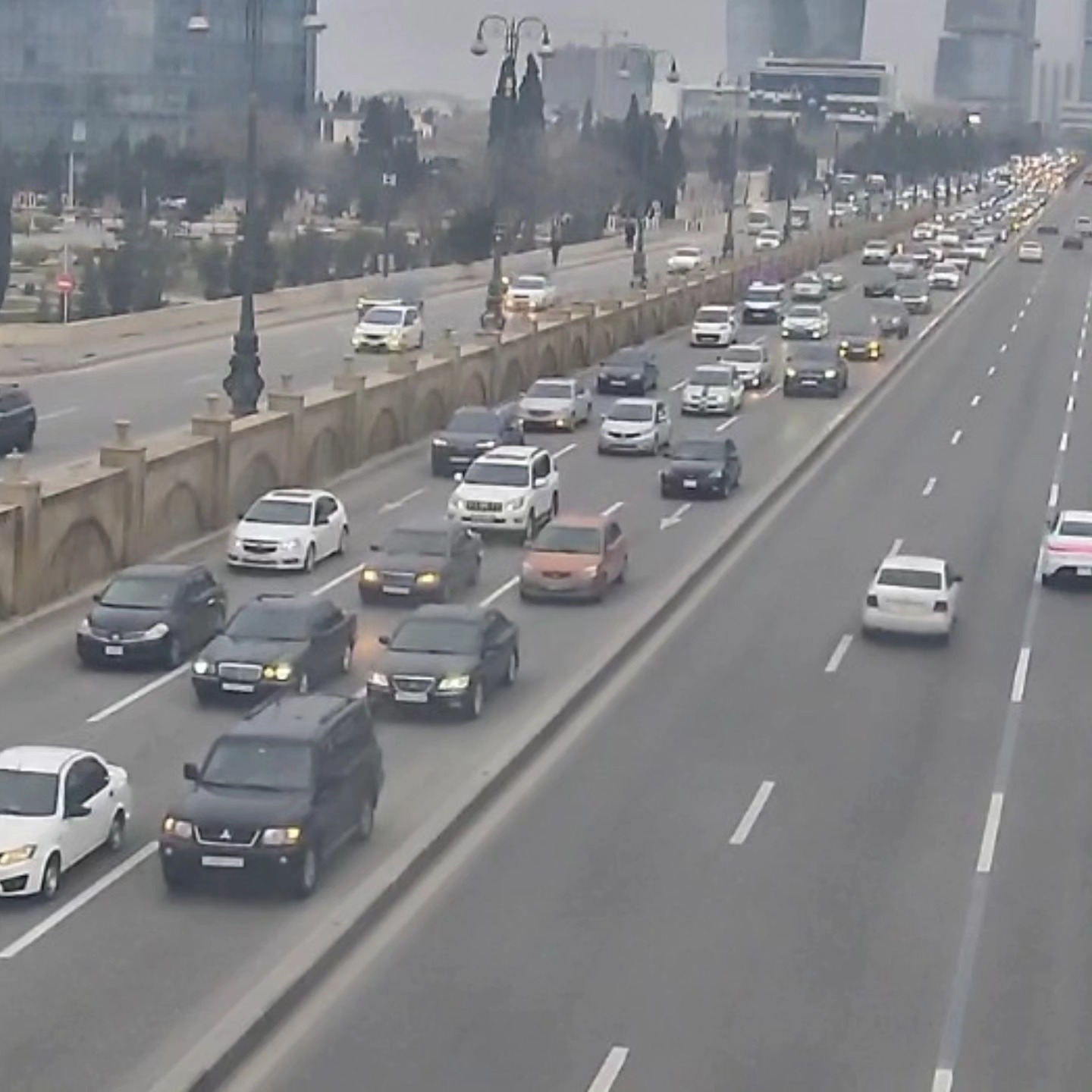 DİQQƏT: Bu yollarda tıxac var - SİYAHI (FOTO)