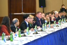 Rəşad Nəbiyev ABŞ Ticarət Palatasının vitse-prezidentinin rəhbərlik etdiyi nümayəndə heyəti ilə görüşüb (FOTO)