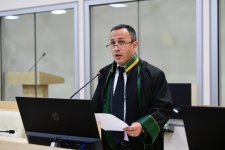 Ruben Vardanyanın məhkəməsində məhkəmə baxışı başa çatıb, hakimlər müşavirəyə gedib (FOTO)