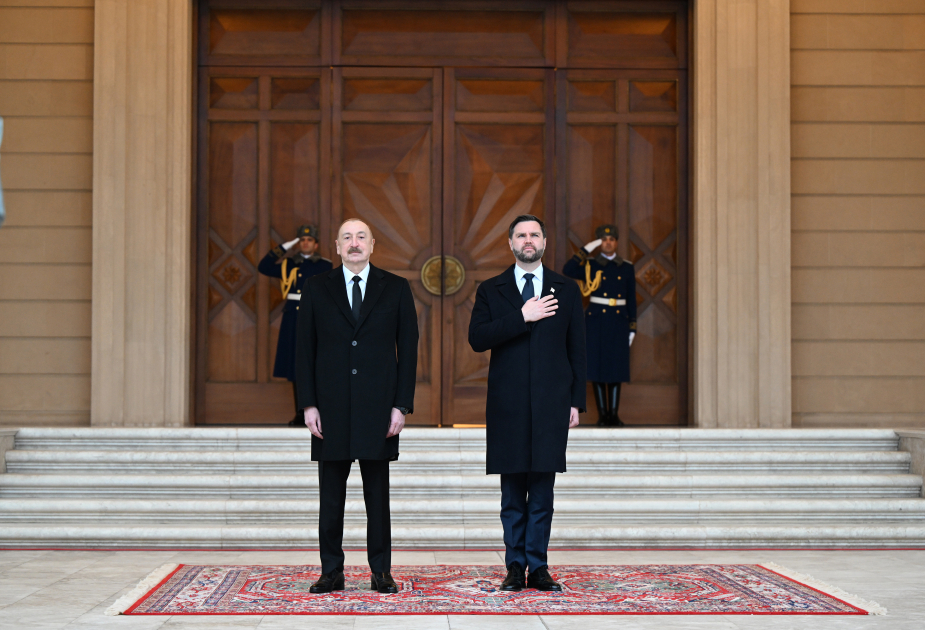 Bakıda Amerika Birləşmiş Ştatlarının Vitse-prezidentinin rəsmi qarşılanma mərasimi olub (FOTO)