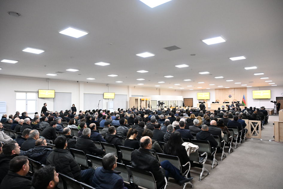 Ruben Vardanyanın məhkəməsində məhkəmə baxışı başa çatıb, hakimlər müşavirəyə gedib (FOTO)