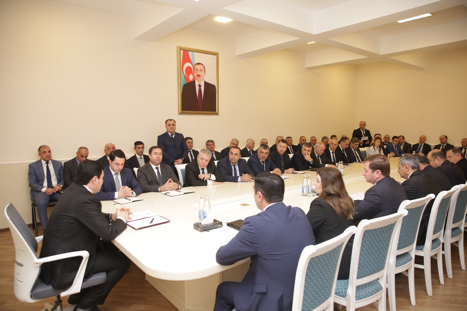 Xaçmaz Rayon İcra Hakimiyyətində növbəti iclas keçirilib (FOTO)