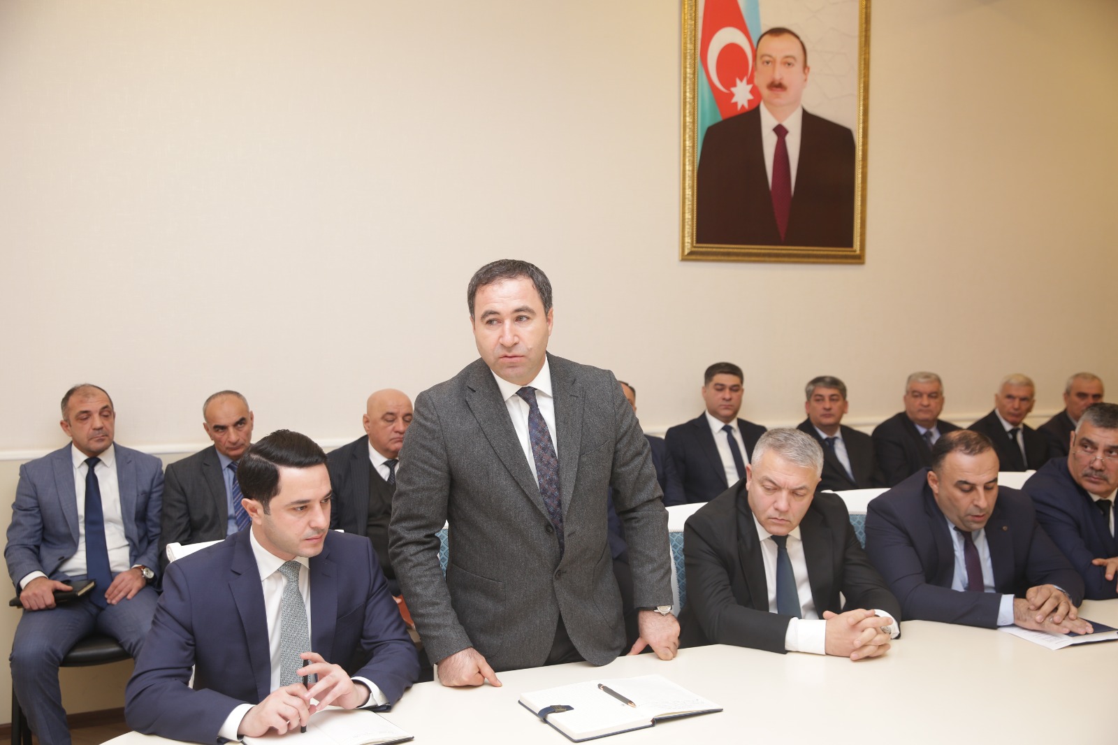 Xaçmaz Rayon İcra Hakimiyyətində növbəti iclas keçirilib (FOTO)