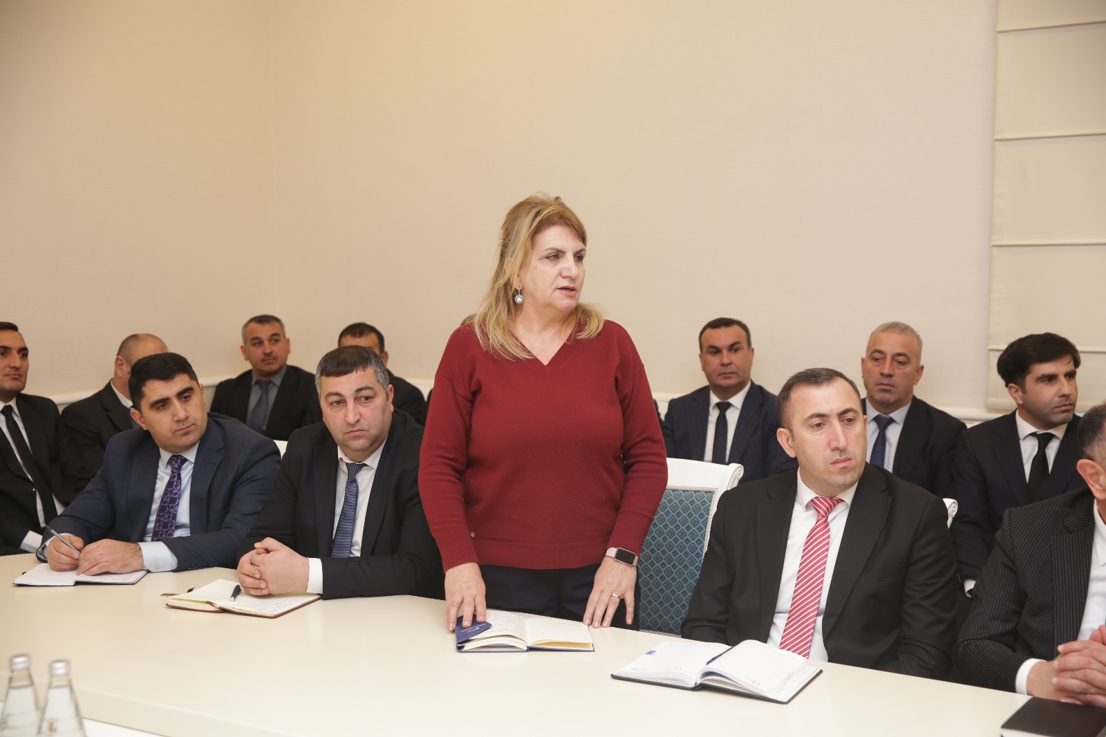 Xaçmaz Rayon İcra Hakimiyyətində növbəti iclas keçirilib (FOTO)