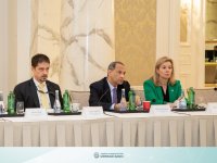 Azərbaycan-ABŞ maliyyə və investisiya sahəsində əməkdaşlığın genişləndirilməsini müzakirə edib (FOTO)