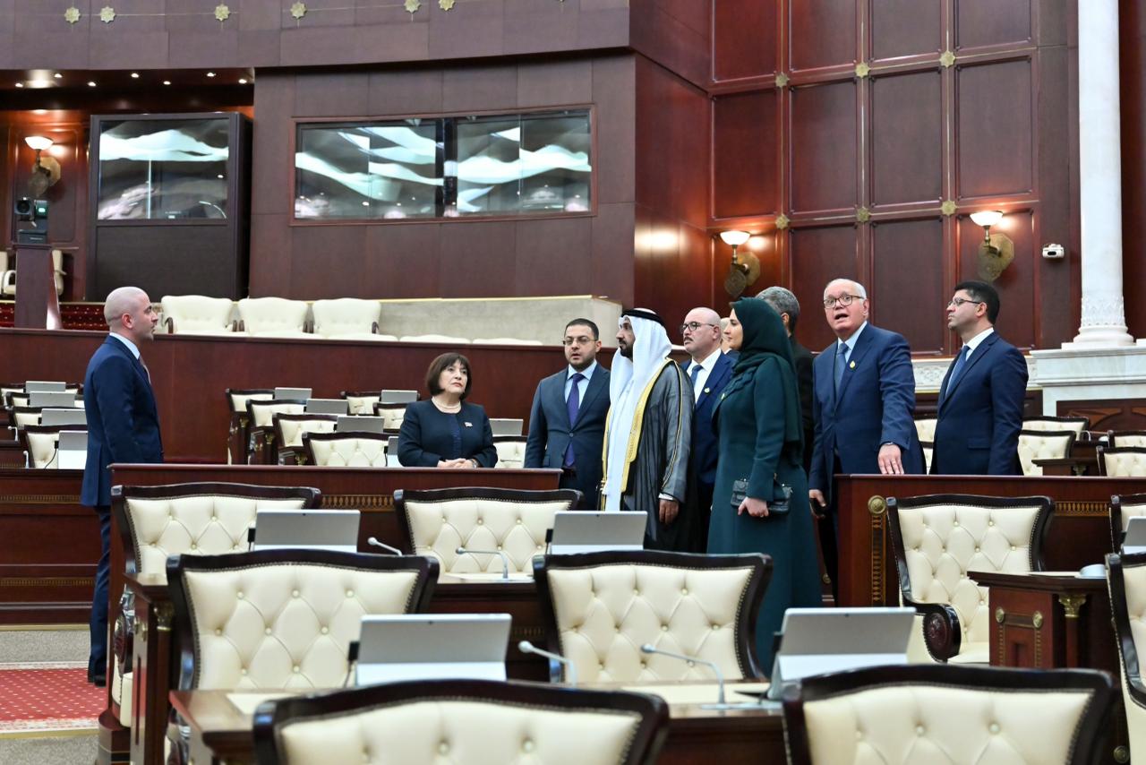 Milli Məclisin sədri Ərəb Parlamentinin prezidenti ilə görüşdü (FOTO)