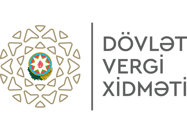 Dövlət Vergi Xidmətinin bir sıra əməkdaşlarına ali xüsusi rütbələr verilib - Sərəncam